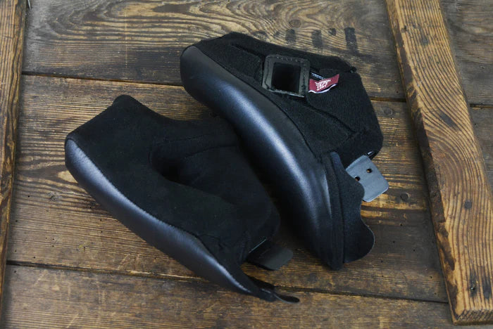 Hedon - HEROINE x BIKE SHED CLUB RACER - Carbon Edition 2.0